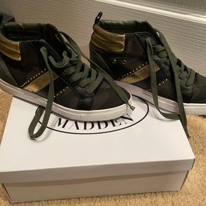 Steve Madden Gusty olive multi high top sneaker